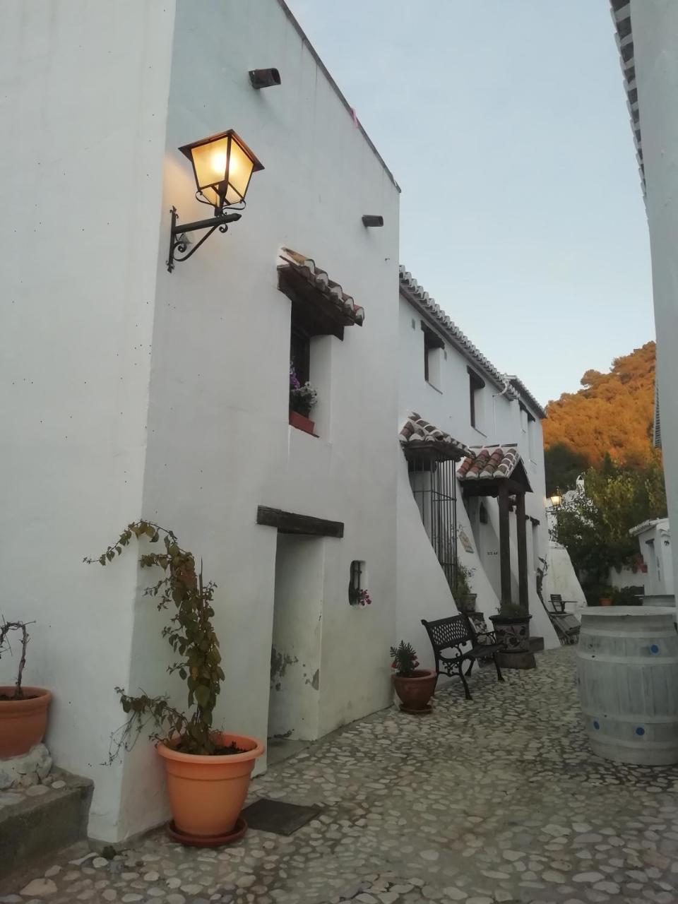 B&B The Lost Village El Acebuchal Frigiliana Exteriör bild